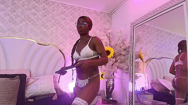  NinaFox  online show from 07/17/26, 08:46