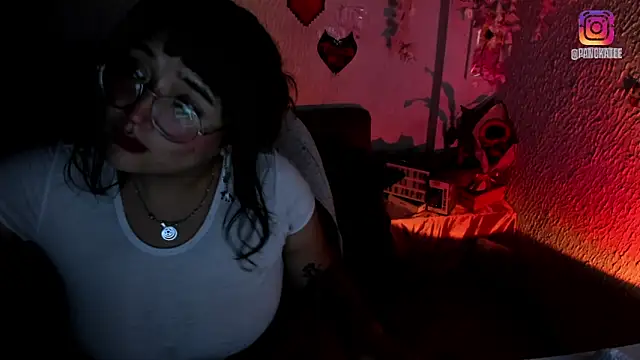 Emilycollei online show from 03/27/26, 05:24