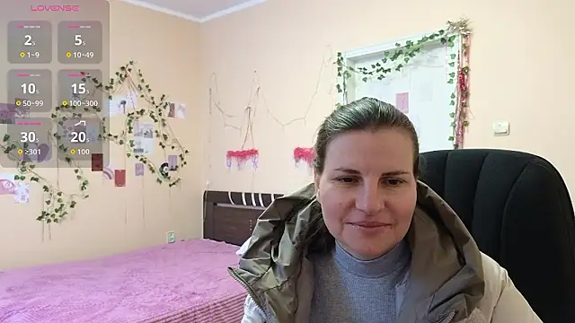 Mirabelle Velvet online show from 01/12/26, 06:40