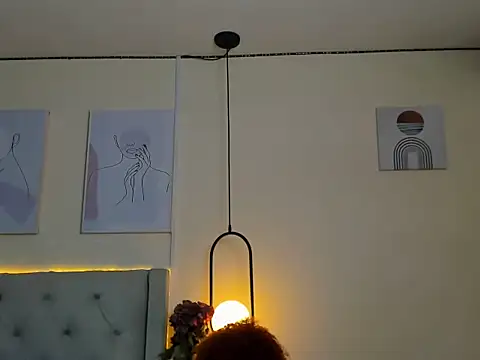 Chloe Celeste online show from 11/01/25, 02:13