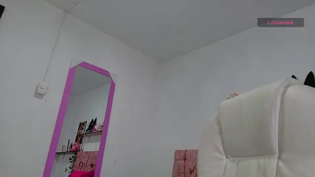 thianahorny online show from 03/27/26, 12:38