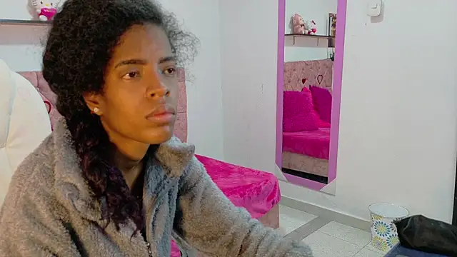 thianahorny online show from 04/08/26, 01:00