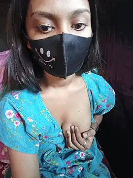 Snapshot of Stripchatdolly chatting on 11/24/25, 06:46 Stripchatdolly online show from 11/24/25, 06:46