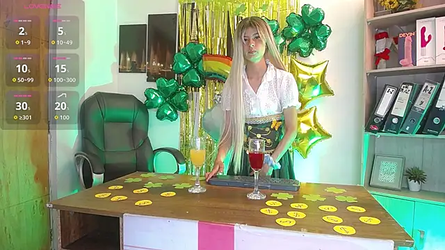 SweetRenata  online show from 03/17/26, 12:19