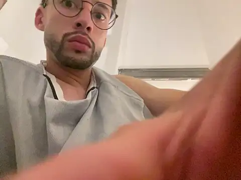 Maryanit online show from 10/14/25, 07:58