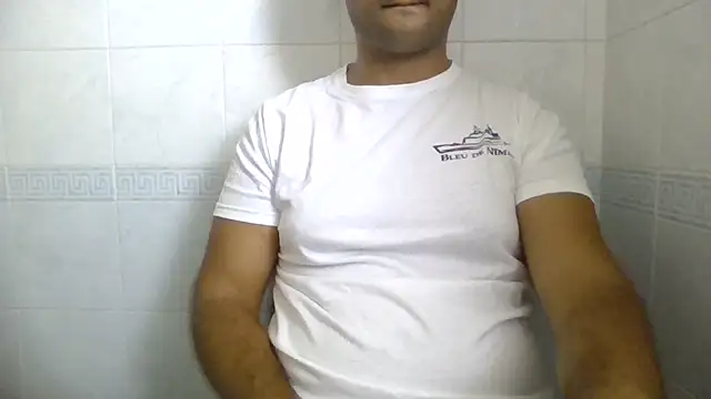 Snapshot of sci69 chatting on 07/23/26, 12:47 sci69 online show from 07/23/26, 12:47