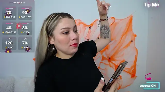 Isabella wish1 online show from 10/22/25, 01:33