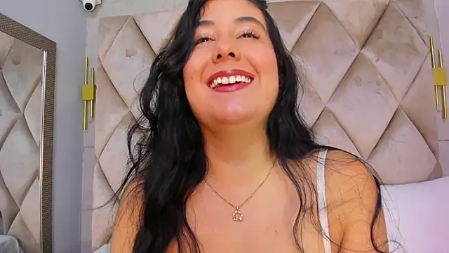 GabyParker  online show from 04/21/26, 12:22