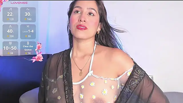 Snapshot of Nyxaraa chatting on 10/22/25, 10:42 Nyxaraa online show from 10/22/25, 10:42