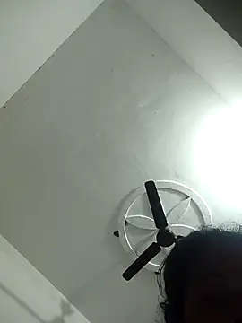 Snapshot of Co_punam chatting on 11/03/25, 09:38 Co punam online show from 11/03/25, 09:38