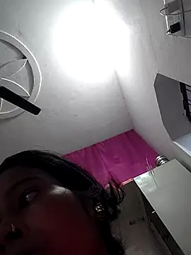 Snapshot of Co_punam chatting on 11/05/25, 01:05 Co punam online show from 11/05/25, 01:05