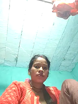 Snapshot of Co_punam chatting on 11/25/25, 06:19 Co punam online show from 11/25/25, 06:19