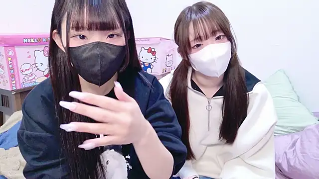 Snapshot of KaYo_sorriso chatting on 03/17/26, 07:01 KaYo sorriso online show from 03/17/26, 07:01