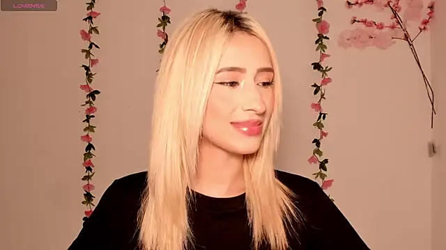 Ashleyroys 111 online show from 03/13/26, 05:52