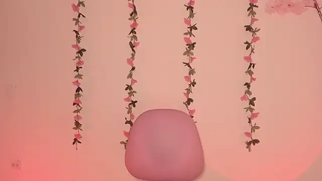 Ashleyroys 111 online show from 04/02/26, 07:33