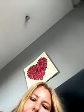 Passion-Blondy online show from 09/11/25, 06:13