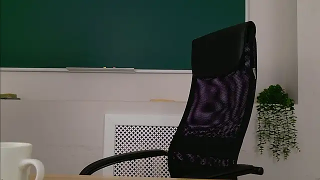 ClaireMathis online show from 03/25/26, 02:45