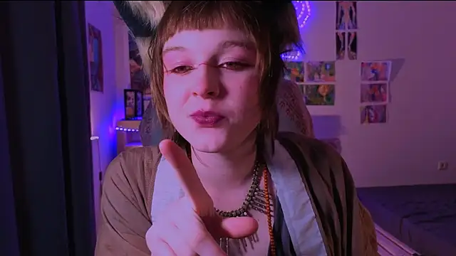 liquid0fluid0 online show from 11/10/25, 04:17