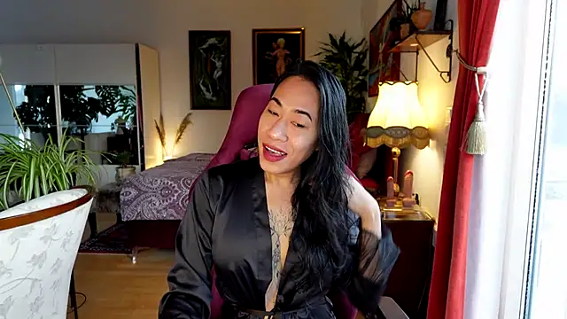 bianca bellamy online show from 12/01/25, 07:46