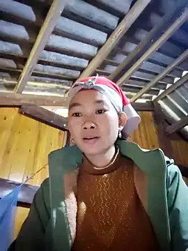 gio-thu online show from 12/04/25, 04:33