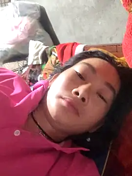 gio-thu online show from 04/11/26, 10:03