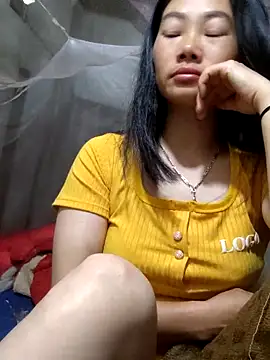 Snapshot of gio-thu chatting on 04/29/26, 04:27 gio-thu online show from 04/29/26, 04:27