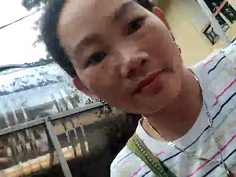 Snapshot of gio-thu chatting on 06/27/26, 02:05 gio-thu online show from 06/27/26, 02:05