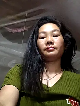 Snapshot of gio-thu chatting on 07/08/26, 10:09 gio-thu online show from 07/08/26, 10:09