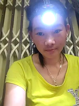 Snapshot of gio-thu chatting on 07/29/26, 10:46 gio-thu online show from 07/29/26, 10:46