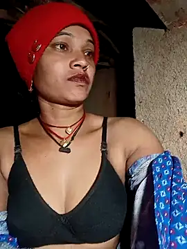 Snapshot of Cuty_tanya chatting on 11/30/25, 10:47 Cuty tanya online show from 11/30/25, 10:47