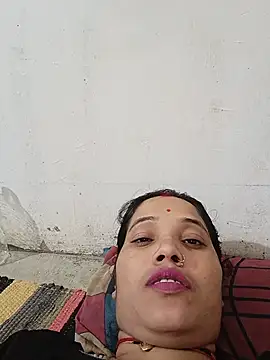 Snapshot of Cuty_tanya chatting on 06/01/26, 12:07 Cuty tanya online show from 06/01/26, 12:07