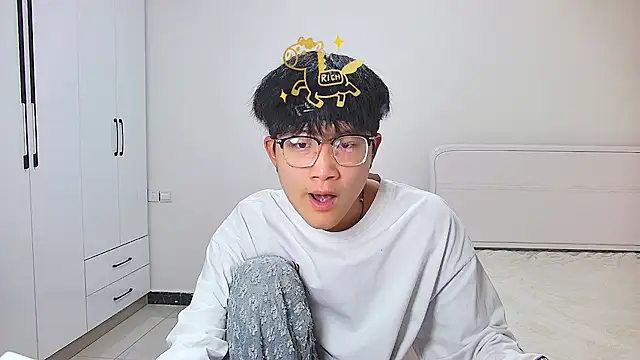 Snapshot of KK-cuteboy chatting on 05/01/26, 11:26 KK-cuteboy online show from 05/01/26, 11:26