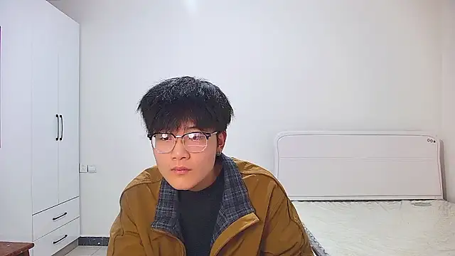 Snapshot of KK-cuteboy chatting on 05/08/26, 11:26 KK-cuteboy online show from 05/08/26, 11:26