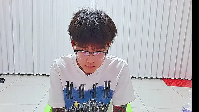 Snapshot of KK-cuteboy chatting on 07/18/26, 11:25 KK-cuteboy online show from 07/18/26, 11:25