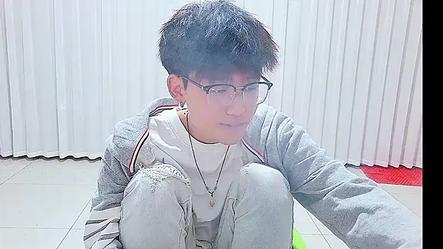 Snapshot of KK-cuteboy chatting on 07/20/26, 11:23 KK-cuteboy online show from 07/20/26, 11:23