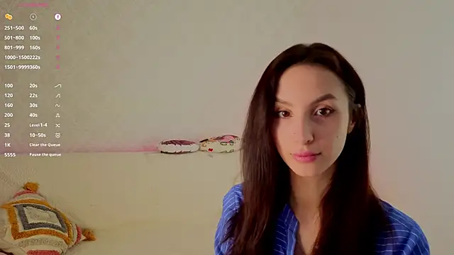 coochyy  online show from 10/23/25, 11:09