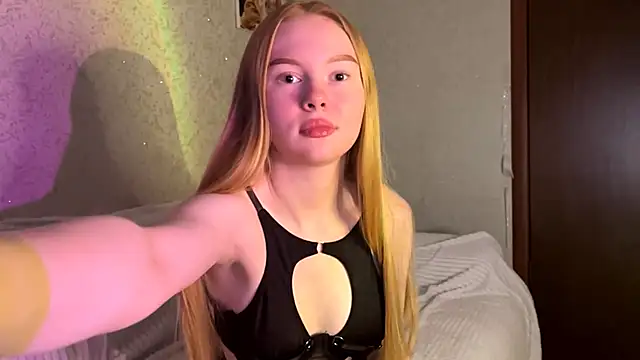 RaguelNicksons online show from 10/11/25, 08:18