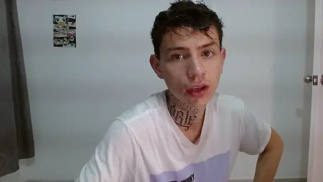 hot teo  online show from 12/03/25, 11:08