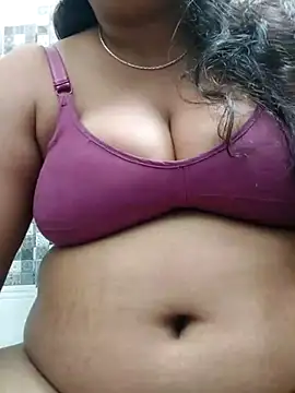 Snapshot of nikki_singh01 chatting on 10/11/25, 06:34 nikki singh01 online show from 10/11/25, 06:34