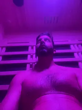 Snapshot of DrDreAu chatting on 10/29/25, 07:43 DrDreAu online show from 10/29/25, 07:43