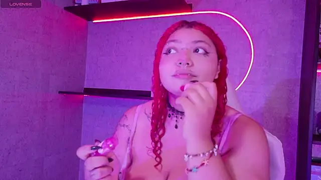 irisfeitan online show from 04/10/26, 10:09