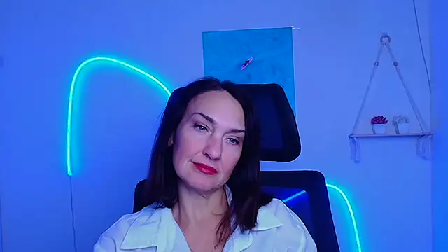 Rosie Rosee online show from 12/15/25, 12:20