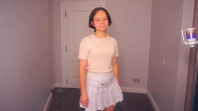 VeliaRogoff online show from 11/22/25, 02:05