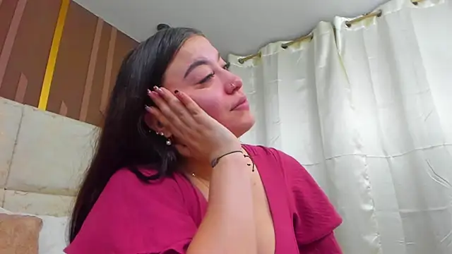 AmbarGills online show from 03/30/26, 01:12