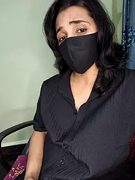 Royal Shona online show from 10/14/25, 06:20