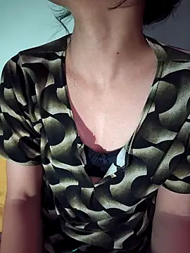 Royal Shona online show from 11/17/25, 06:35