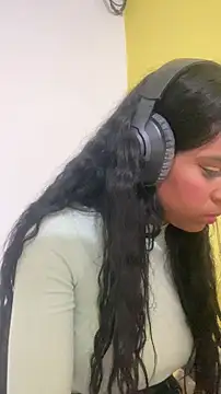 thepicis online show from 10/21/25, 11:27