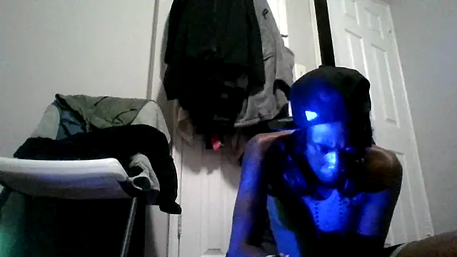 dezzidavill online show from 06/30/26, 02:12