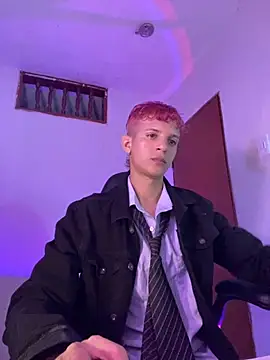 tylernova online show from 11/12/25, 03:51