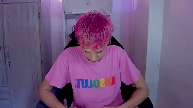 tylernova online show from 11/30/25, 03:54